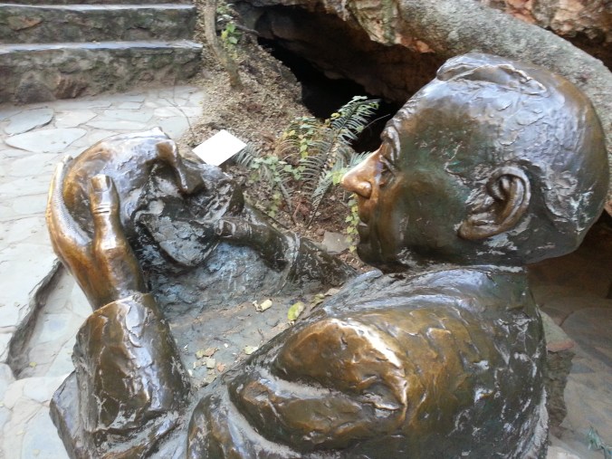 At Sterkfontein, a bronzed Broom considers the weight of his actions.